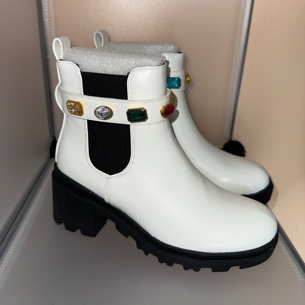 Forever Link Women's Chelsea Studded Strap Chunky Ankle Boot White Size 5.5